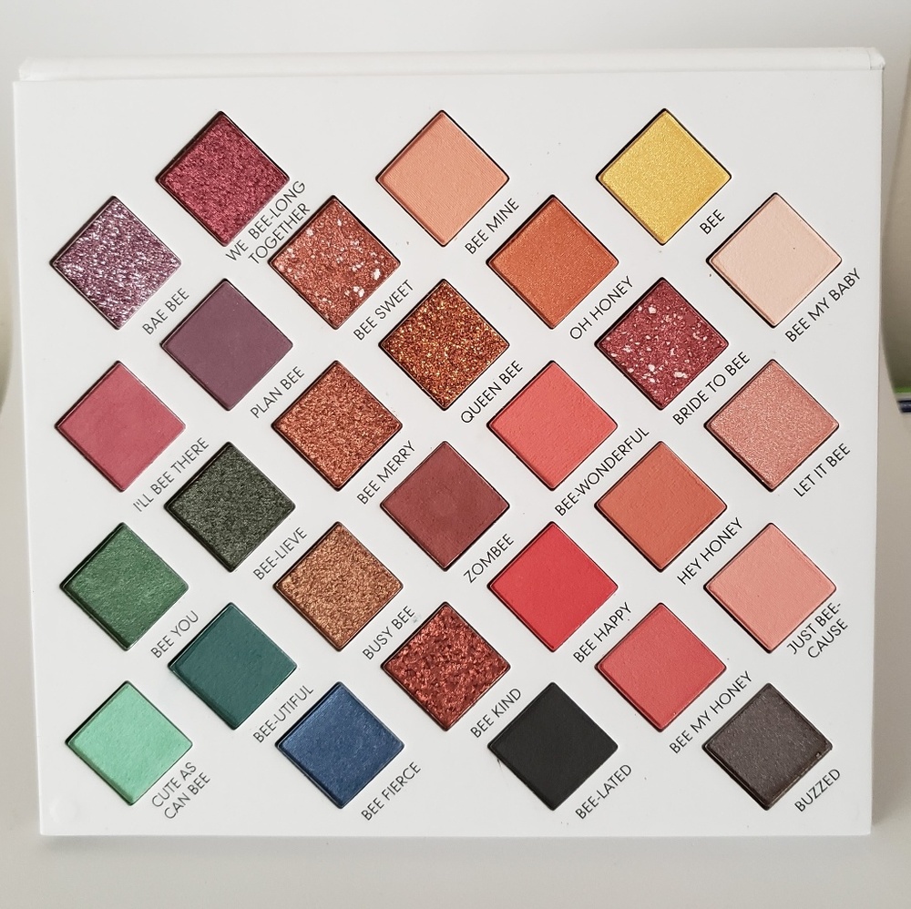 Honey Bee Eyeshadow Palette